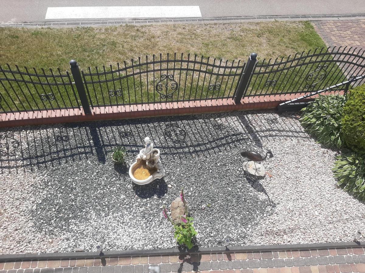 Pokoje Goscinne Cuma Леба Екстер'єр фото
